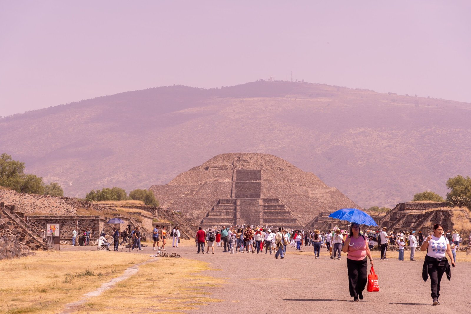 Teotihuacan archaeological structures